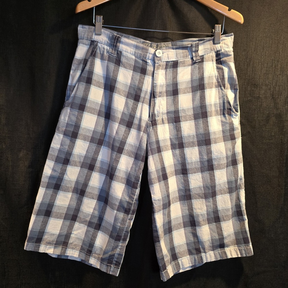 Men's Plaid Jean-Style Shorts in Blue and White